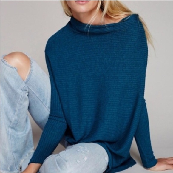 Free People Tops - NWT Free People Lover Ribbed Cut Out Pullover Top